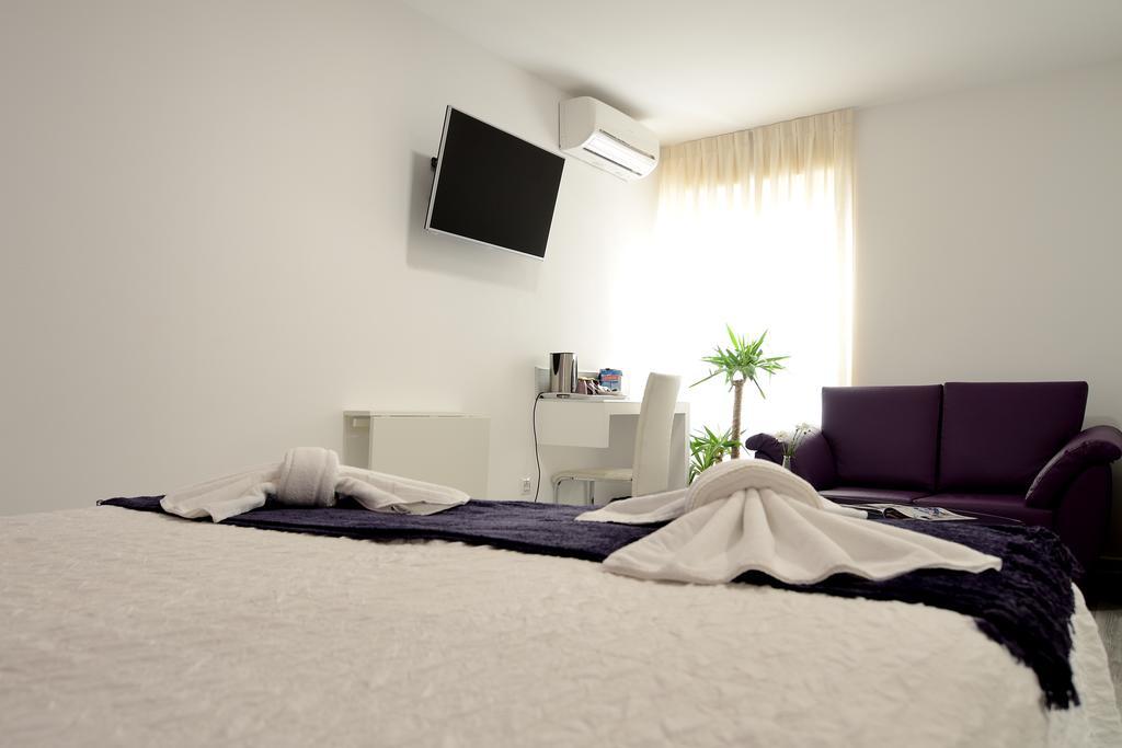 Hostal Alexis Madrid — Photos 3